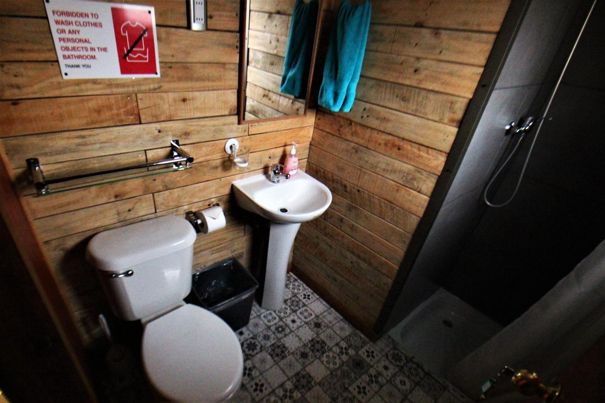 Corner Hostel Puerto Natales Esterno foto