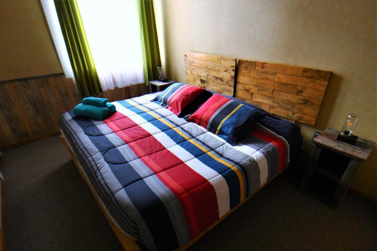 Corner Hostel Puerto Natales Esterno foto